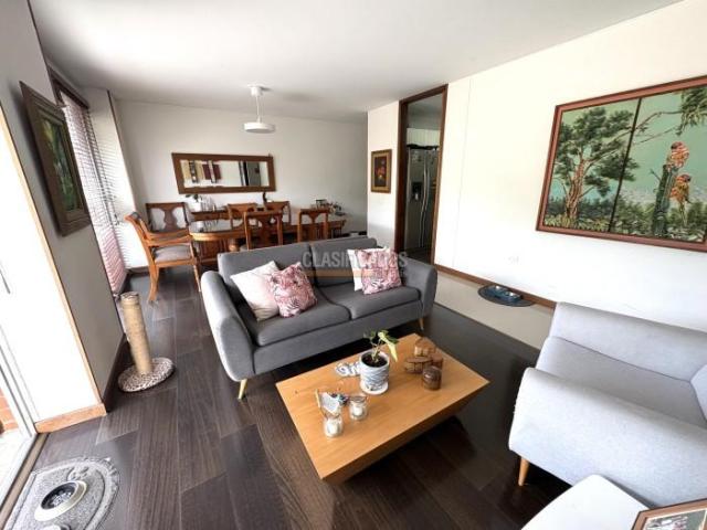 Apartamentos, Venta en Cerro Cristales