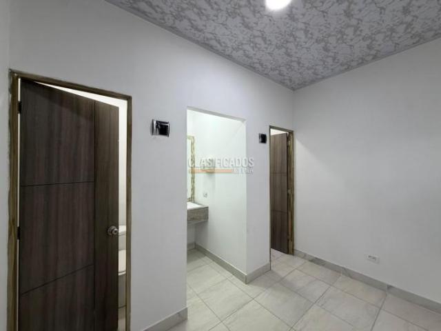 Locales y Bodegas, Alquiler en Tejares de San Fernando