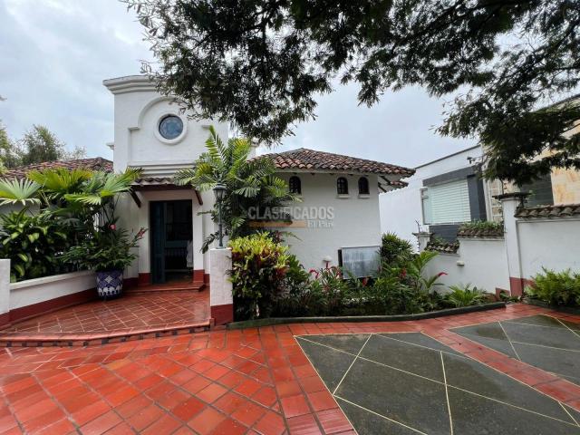 Casas, Alquiler en Ciudad Jardín