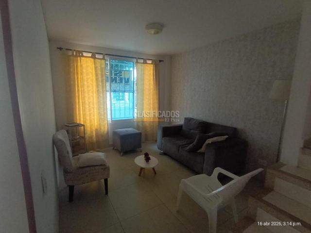 Casas, Venta en Ciudad 2.000