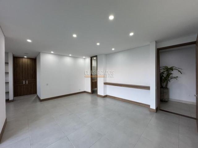 Apartamentos, Venta en Pance