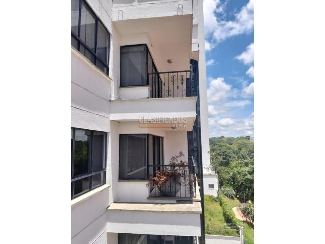 Apartamentos, Venta en Pereira