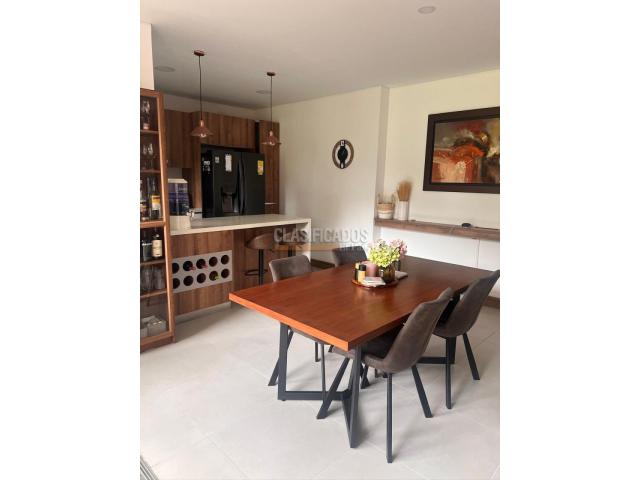 Apartamentos, Venta en Pance