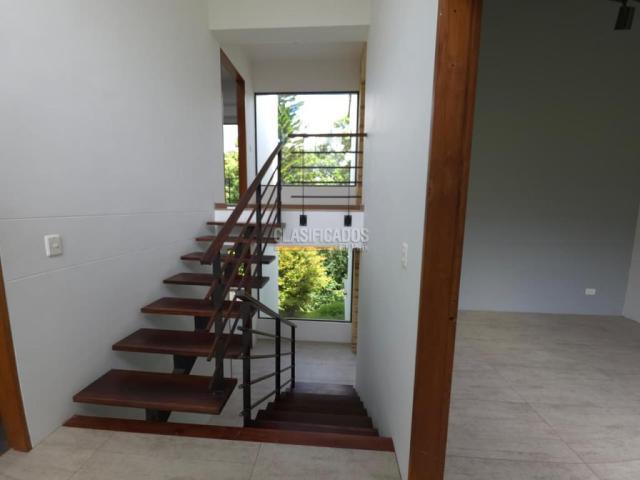 Casas, Alquiler en Armenia