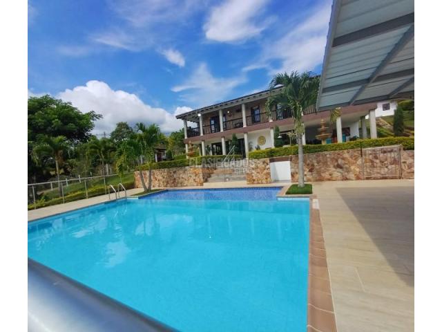 Fincas y Casas Campestres, Venta en La Elvira