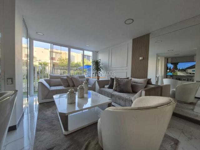 Casas, Venta en El Castillo