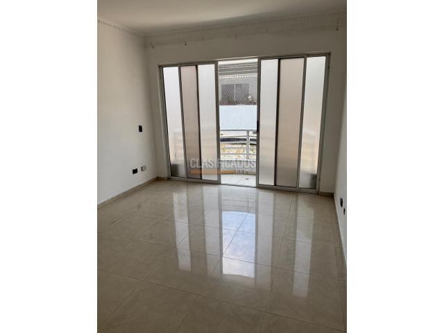 Casas, Venta en Valle del Lili