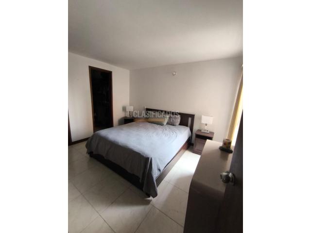 Apartamentos, Venta en Valle del Lili