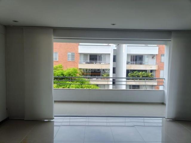 Apartamentos, Venta en Ciudad Jardín