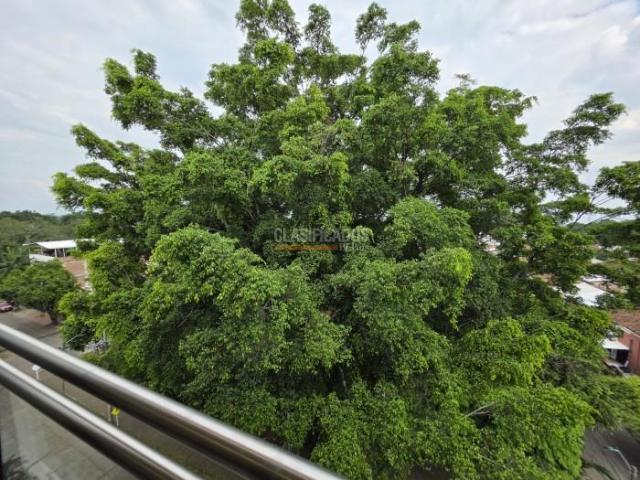 Apartamentos, Venta en Prados del Norte