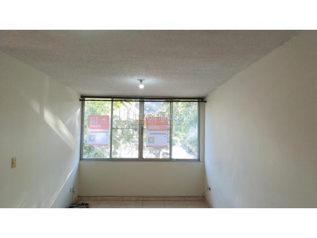 Apartamentos, Alquiler en El Refugio