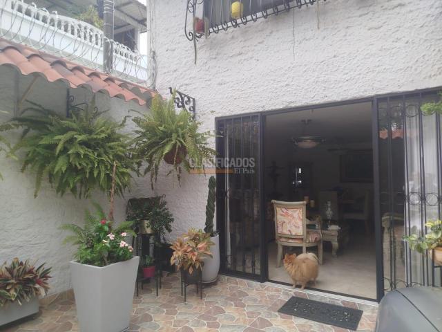 Casas, Venta en La Cascada