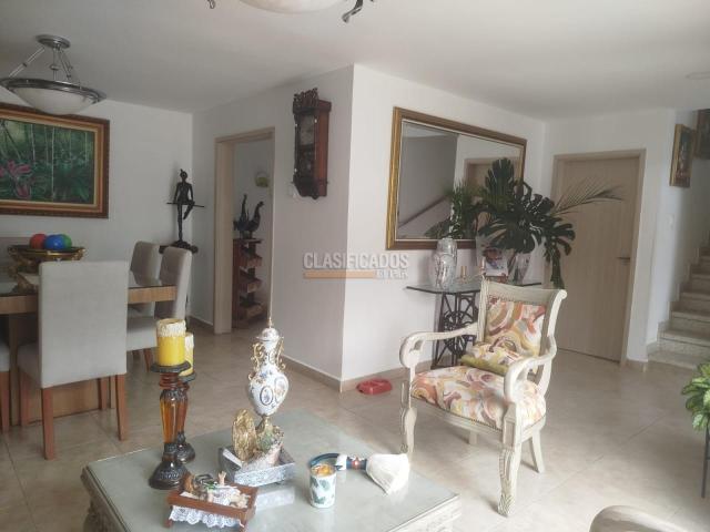 Casas, Venta en La Cascada