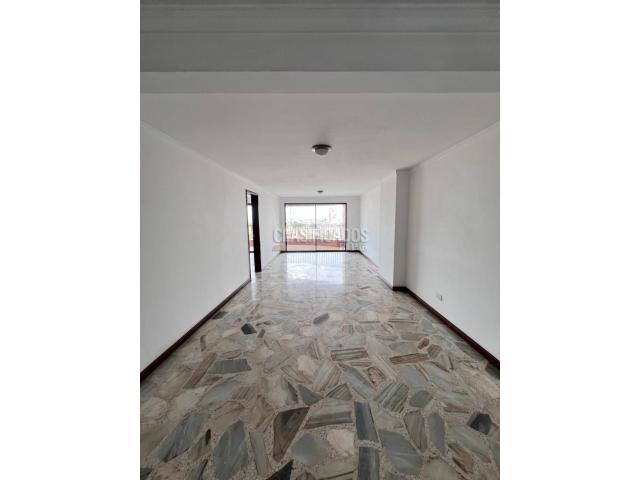 Casas, Venta en Santa Mónica Residencial