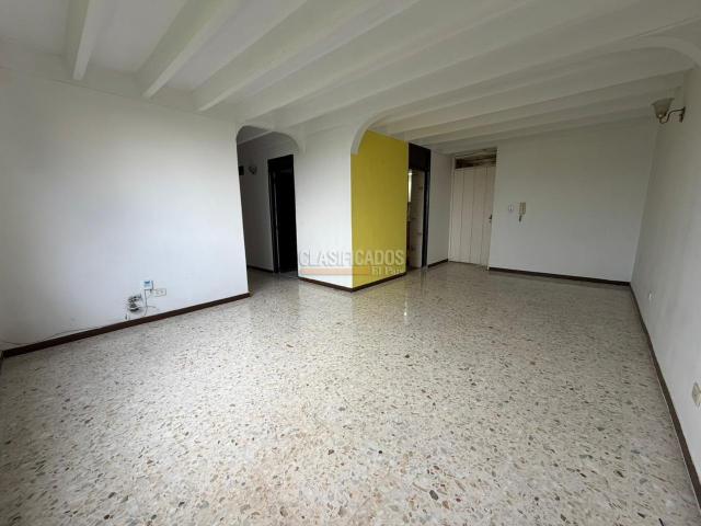 Apartamentos, Venta en Santa Anita