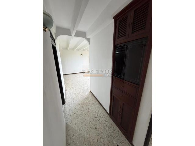 Apartamentos, Venta en Santa Anita