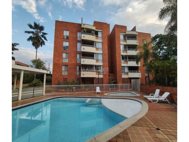Apartamentos, Venta en Ciudad Jardín
