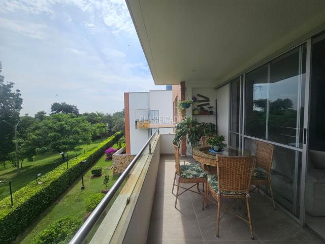 Apartamentos, Venta en Ciudad Jardín