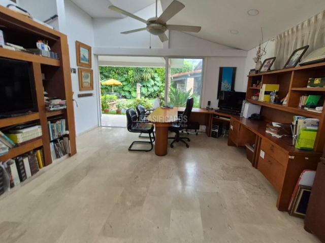 Casas, Venta en Pance