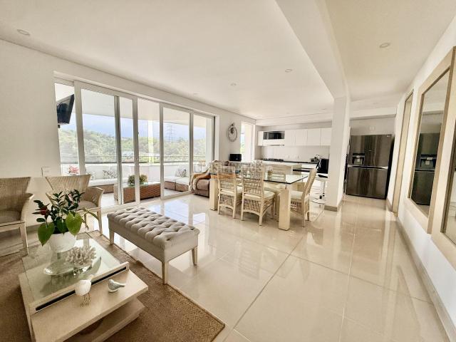 Apartamentos, Venta en Ciudad Jardín