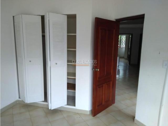 Casas, Venta en Bella Suiza