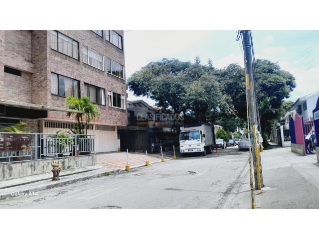 Apartamentos, Alquiler en Bosques del Limonar