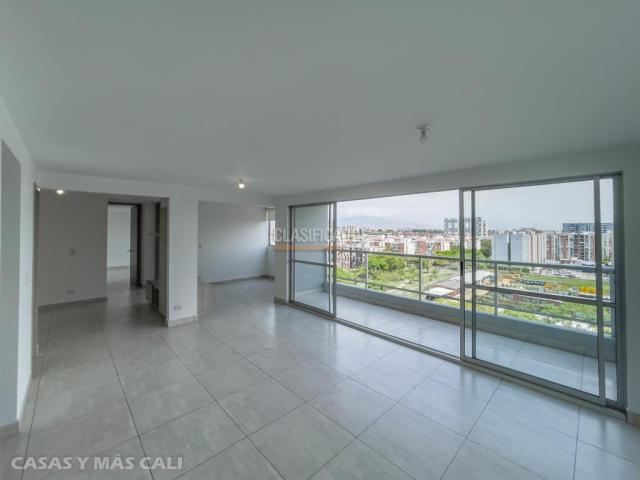 Apartamentos, Venta en Valle del Lili