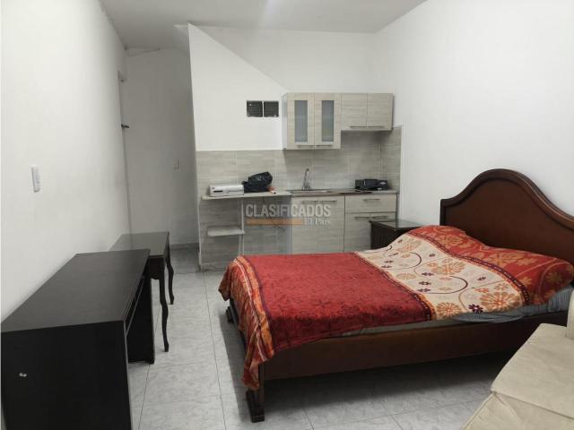 Apartaestudios, Alquiler en Champagñat