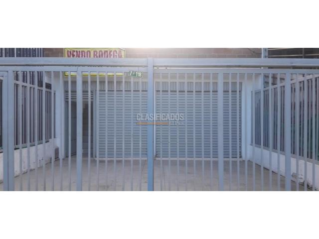 Locales y Bodegas, Alquiler en Los Pinos