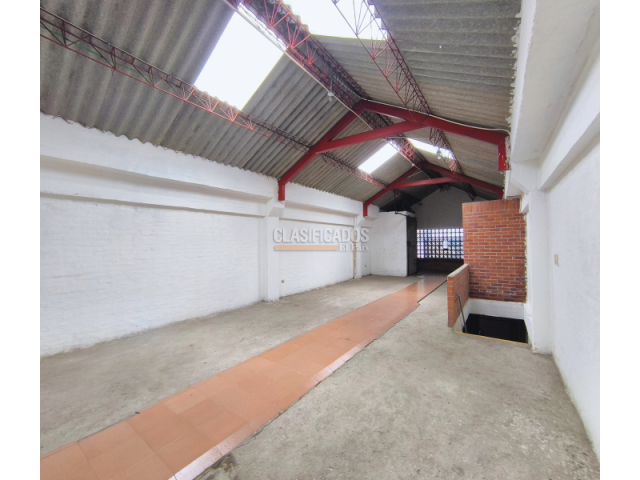 Locales y Bodegas, Alquiler en Cristóbal Colón