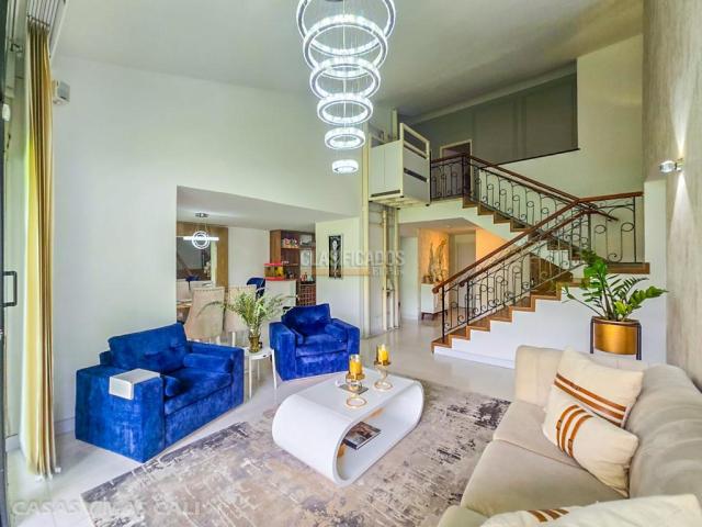 Casas, Venta en La Flora