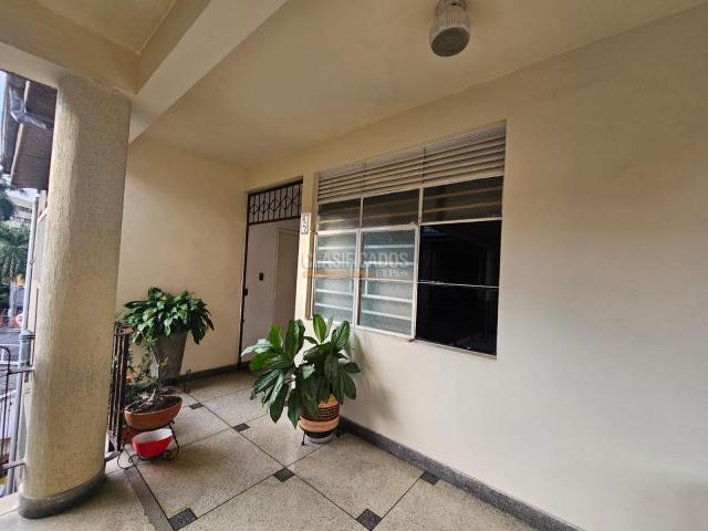 Apartamentos, Venta en Granada