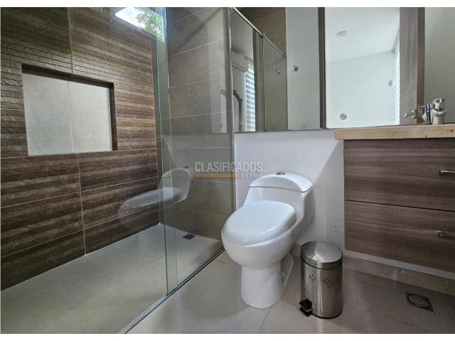 Casas, Venta en Ciudad Jardín