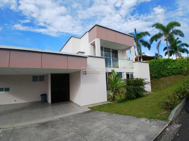 Casas, Alquiler en Pereira