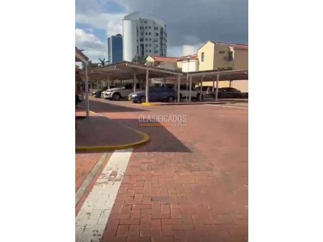 Apartamentos, Venta en Ciudad Jardín