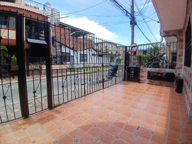 Apartamentos, Alquiler en El Guabal