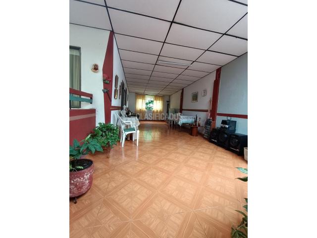 Casas, Venta en Alférez Real