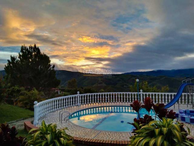 Casas, Venta en Dagua