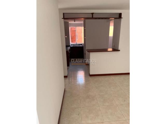 Apartamentos, Venta en Prados del Limonar