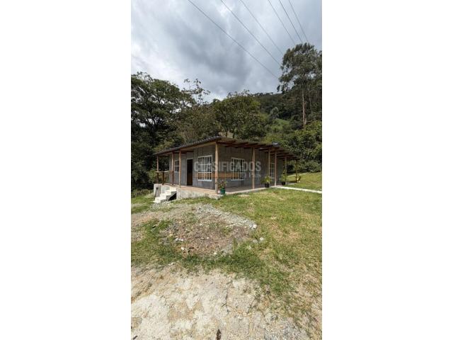 Casas, Venta en Dagua