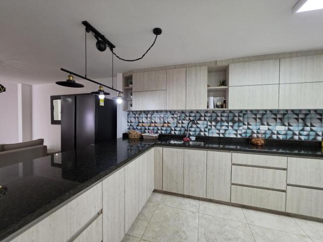 Casas, Venta en La Hacienda