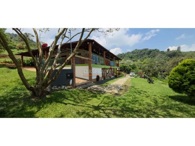 Fincas y Casas Campestres, Venta en La Cumbre