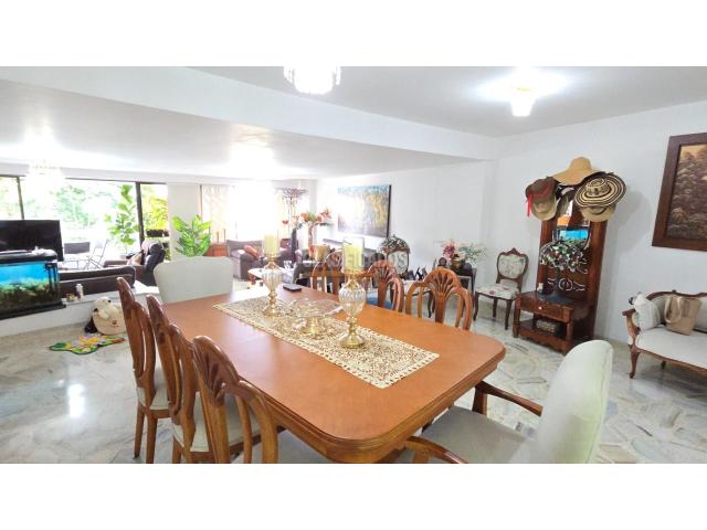 Apartamentos, Venta en Santa Mónica Norte