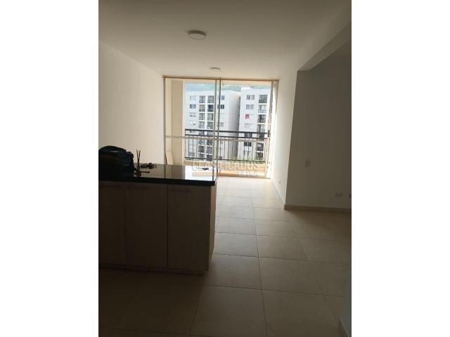 Apartamentos, Venta en Yumbo