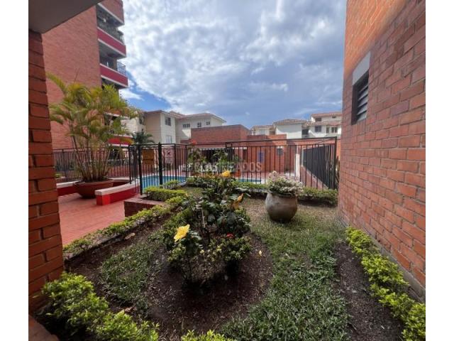 Apartamentos, Venta en Prados del Norte