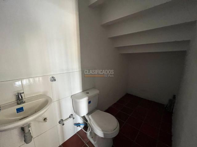 Locales y Bodegas, Alquiler en San Bosco