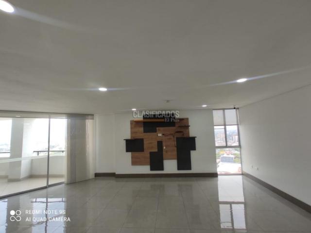 Apartamentos, Alquiler en Altos Menga