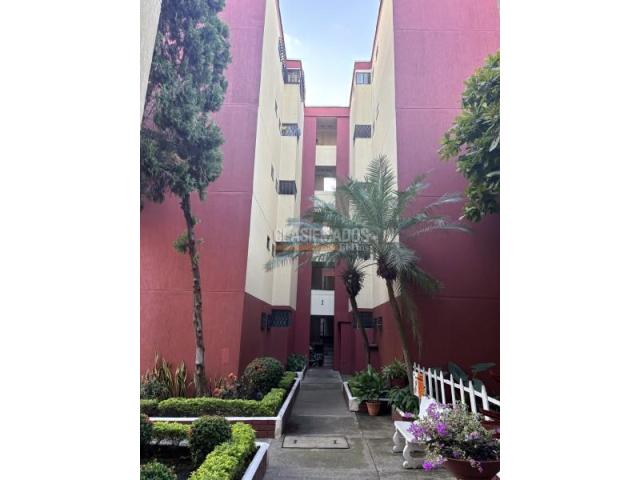 Apartamentos, Venta en Brisas de los Álamos