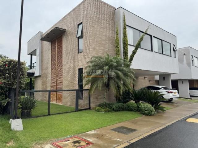 Casas, Venta en Panamericano