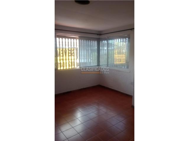 Casas, Venta en Camino Real